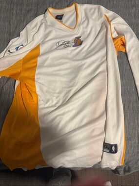 Los Angeles Lakers Derrick fisher signed and pregame jersey worn by him